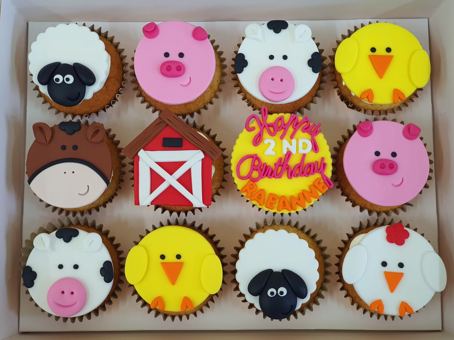Farm Animal Cupcakes (Box of 12) - Cuppacakes.com.sg Singapore