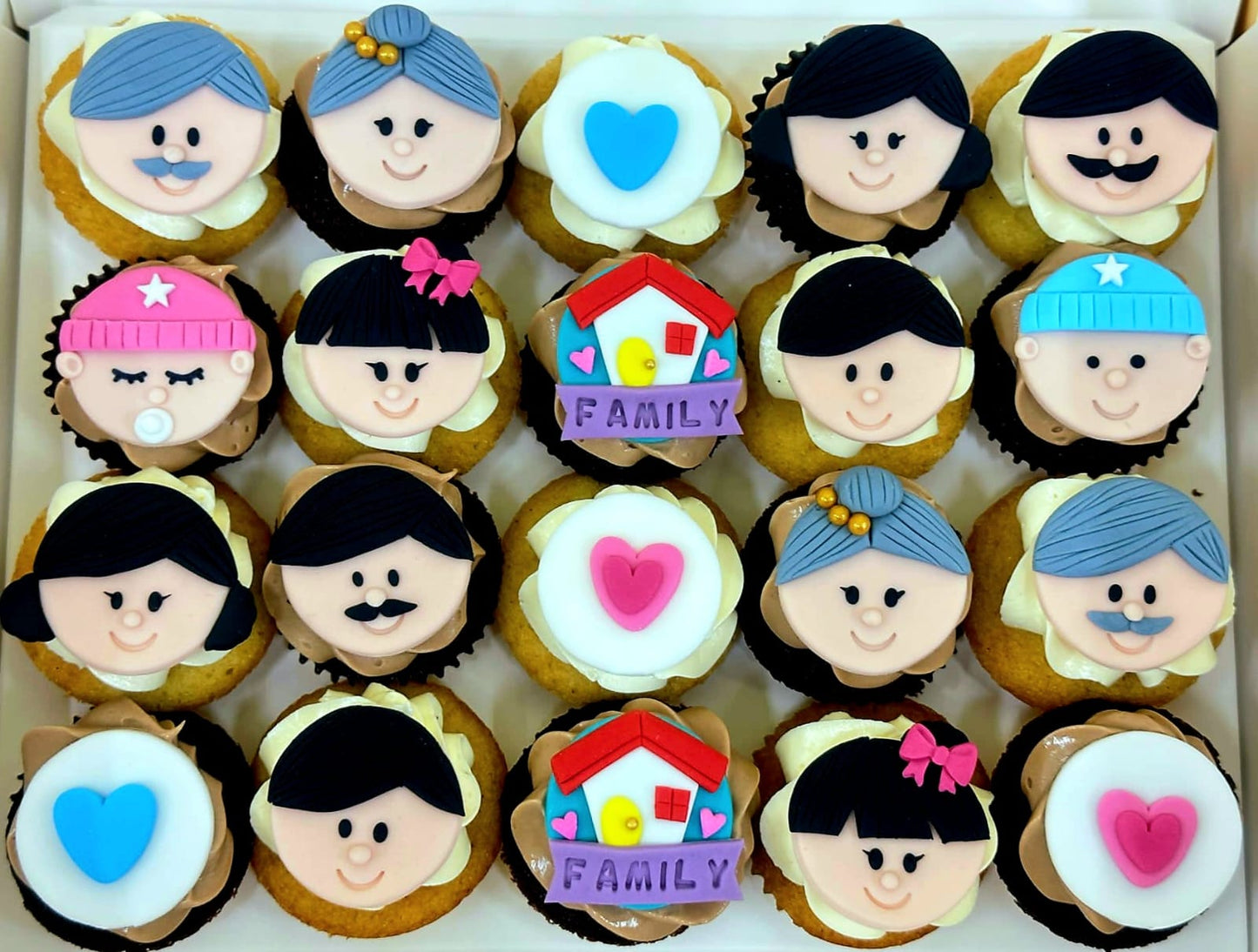 Family Themed Mini Cupcakes (Box of 20) - Cuppacakes.com.sg Singapore