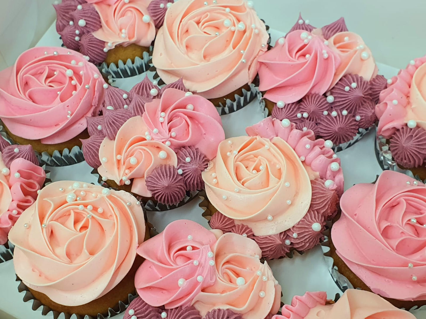 Floral Frosting Cupcakes (Box of 12) - Cuppacakes.com.sg Singapore