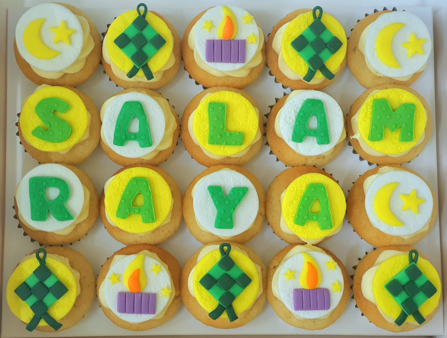 Hari Raya Mini Cupcakes - Salam Raya - Cuppacakes.com.sg Singapore