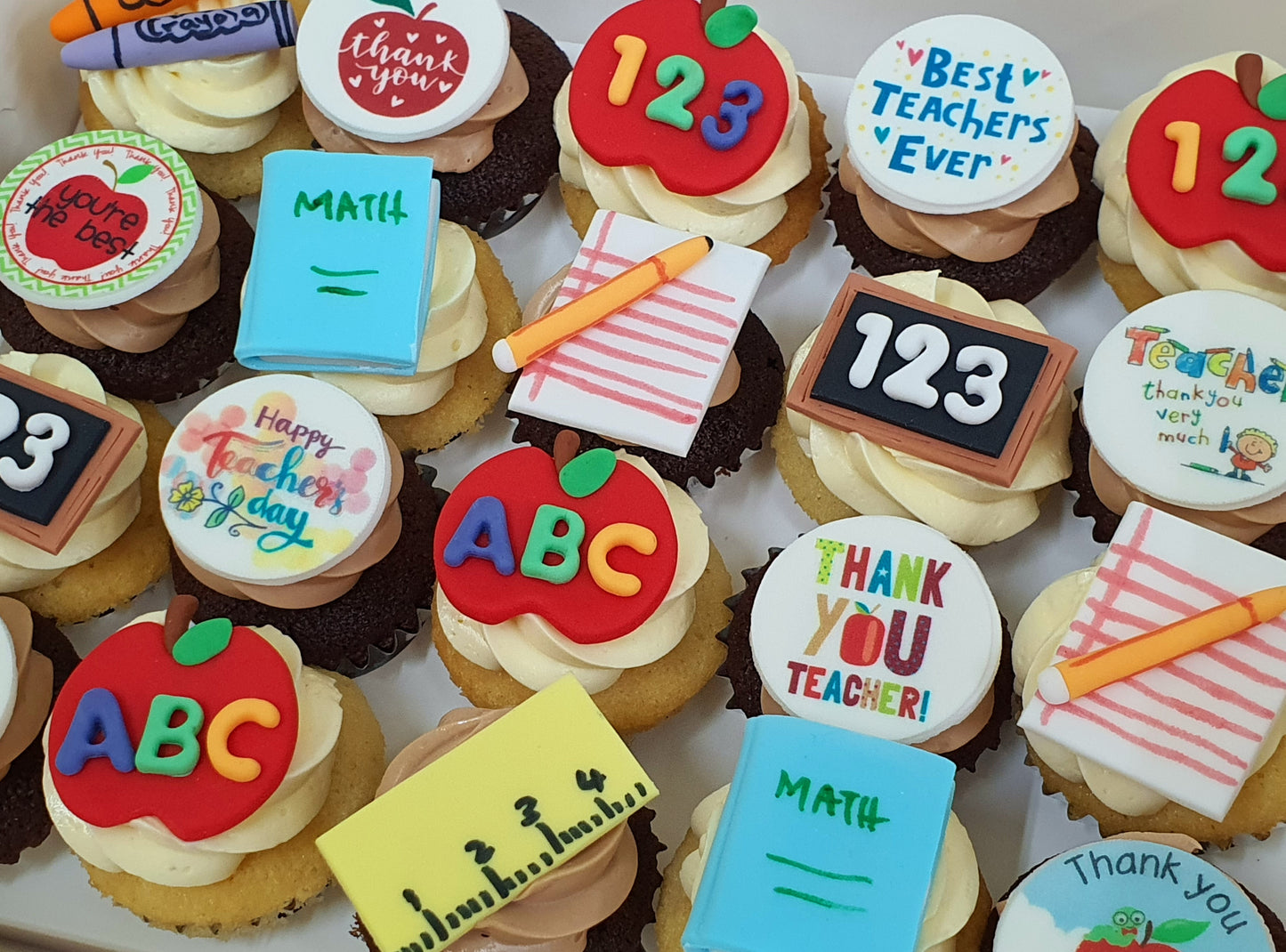 Teacher's Day Mini Cupcakes (Box of 20) - Cuppacakes.com.sg Singapore