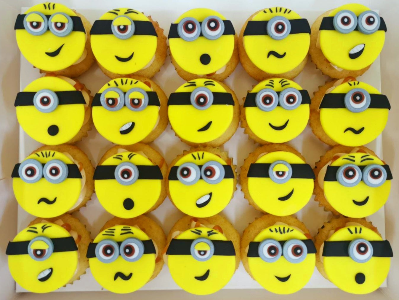 Minion Mini Cupcakes (Box of 20)