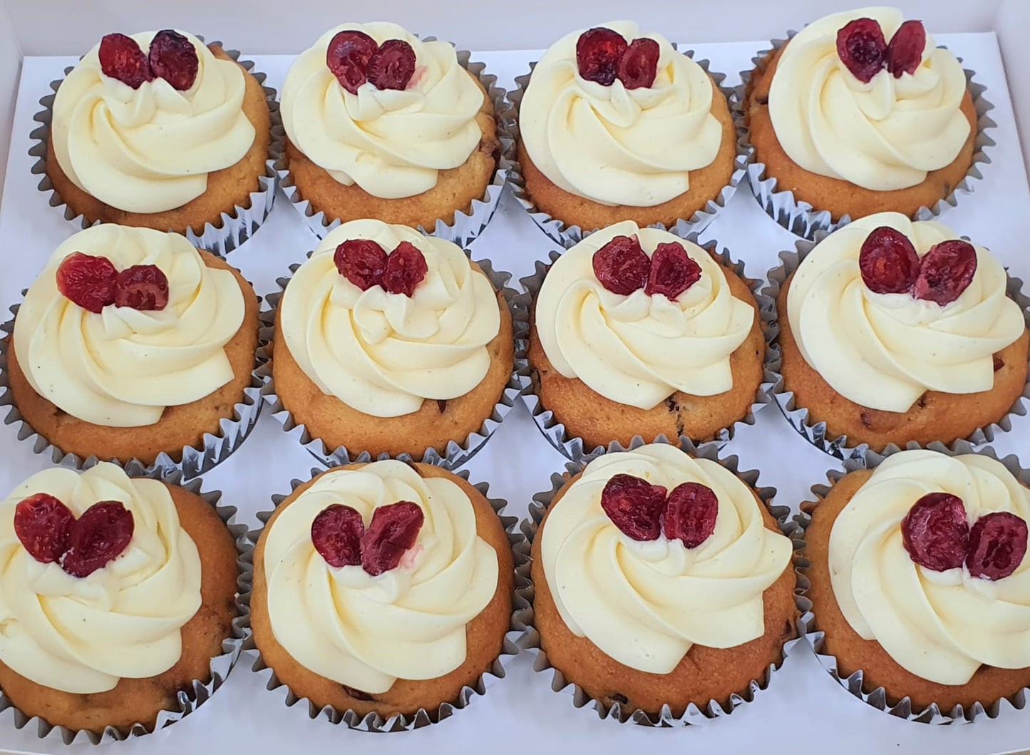 Cranberry Creamcheese Cupcakes (Box of 12)