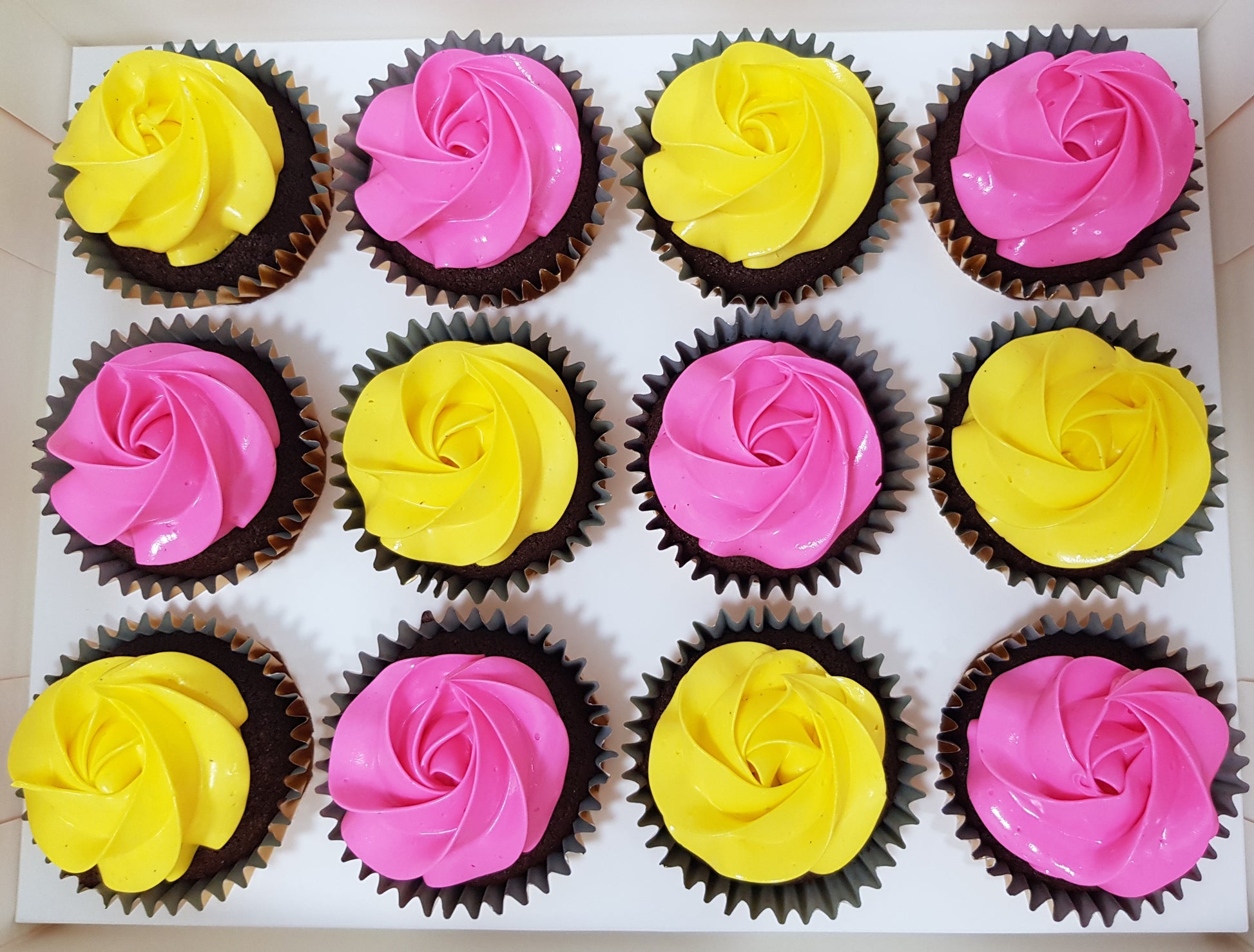 Assorted Colour Frosting Cupcakes (Box of 12) - Cuppacakes - Singapore's Very Own Cupcakes Shop