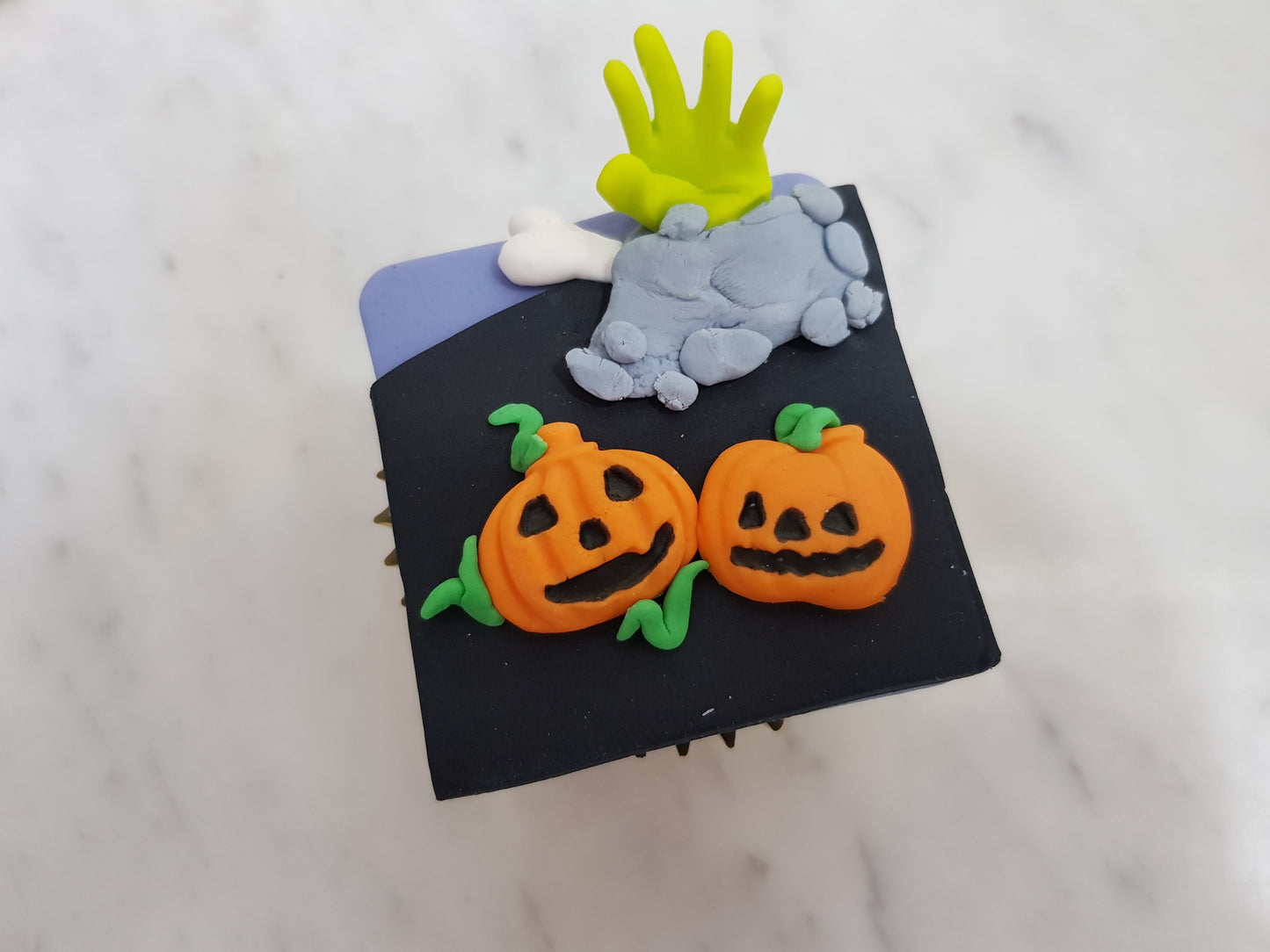 Halloween Cupcakes - Night of Halloween (Box of 12) - Cuppacakes - Singapore's Very Own Cupcakes Shop