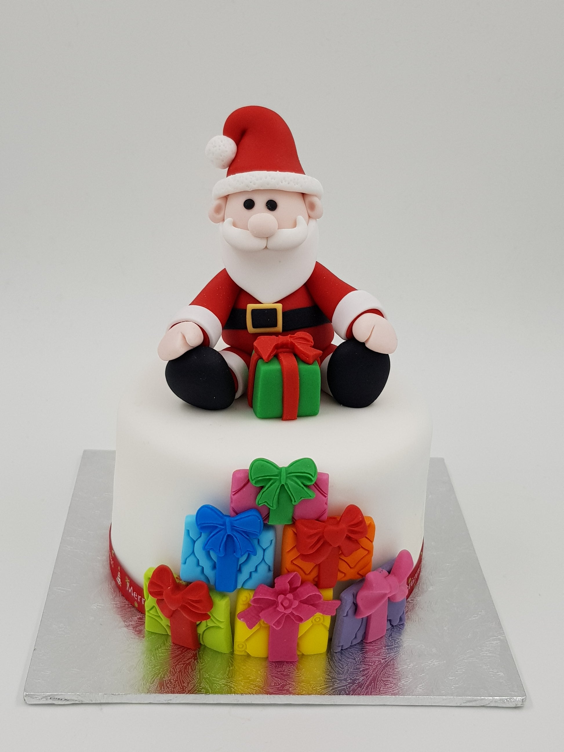 Christmas Festive Cake (4 Inch Round) - Santa - Cuppacakes - Singapore's Very Own Cupcakes Shop